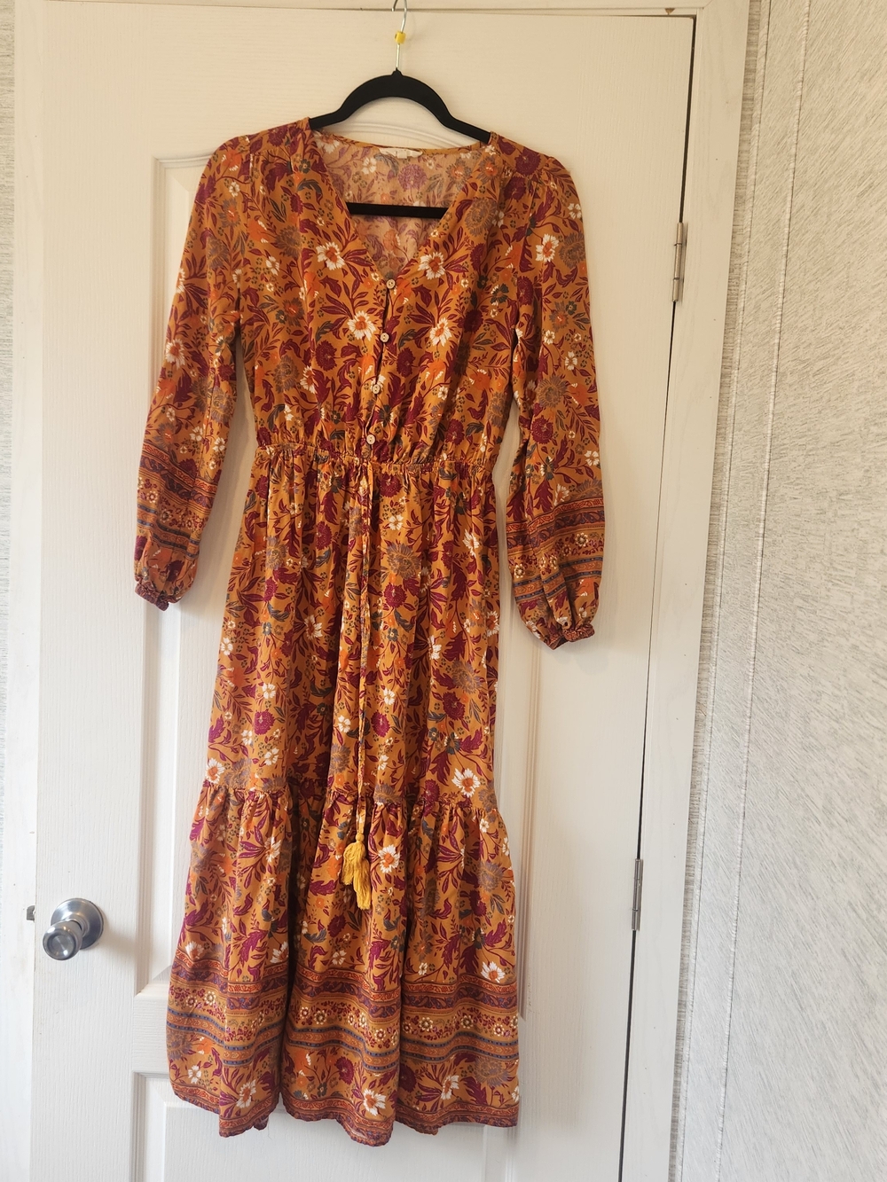 easel Mustard Floral Long Sleeve Tiered Maxi Dress S Euc